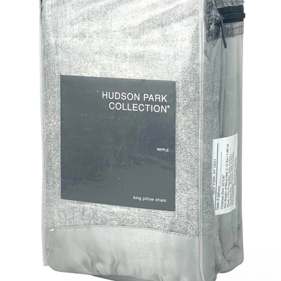 Hudson Park Gray Pillow Soft Textured Bedding - Picture 3 of 6